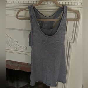 Lululemon gray tank with built-in bra size 6